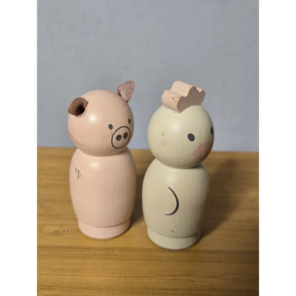 Vintage Wood Toys Hearth & Hand Magnolia Barn Animals Pig & Chicken. Lot Of 2
